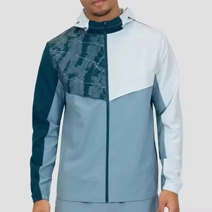 Veste de sport imperméable coupe-vent à capuche vert clair pour homme avec ensemble de shorts, séchage rapide, respirante, vêtements d'été - Product Image 2