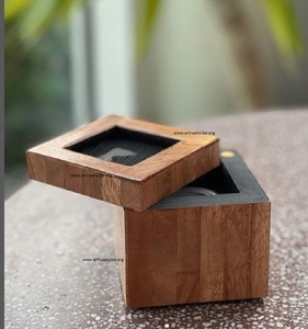 Bruciatore di Bakhoor in Legno di Sandalo con Design Geometrico e Motivi a Strisce, Ecologico, per Incenso Indiano <span class=keywords><strong>Sacro</strong></span> - Product Image 5