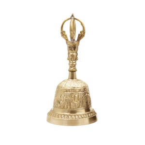 Magnífica Campana de Mano Tradicional de Latón, Forma Redonda, Dorado Brillante, Duradera, Elegante Campana de Iglesia, Decoración Navideña, Hecha con Metal de Alta Calidad - Product Image 3