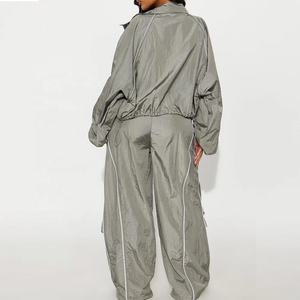 Chándal de Invierno para Mujer, Talla Grande, Diseño Personalizado, Alta Calidad, Ligero, Nailon, Hecho a Medida en Pakistán - Product Image 2