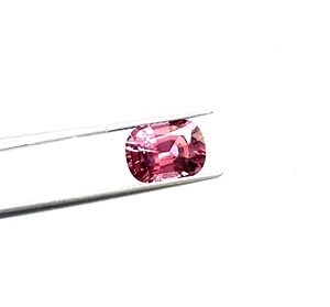 3.79 Carats Burma Spinel Natural Cushion Cut stone For Fine Jewelry Natural Gem - Product Image 4