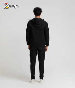 XEEP Sweat à capuche décontracté personnalisé pour homme XC-MH-42 Coupe régulière Veste d'entraînement hivernale Séchage rapide Respirant Poche avant Imprimé - Product Image 4