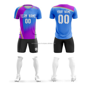 Vente en gros d'uniformes de football 100% en polyester personnalisés et bon marché pour hommes, ensembles de maillots de football respirants, service de sublimation OEM pour adultes - Product Image 1