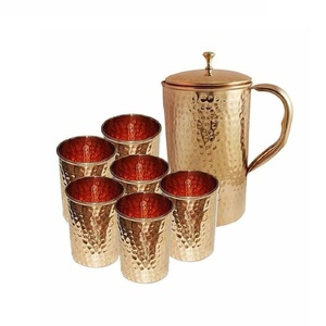 Jarra de Cobre Martillado Artesanal de Gran Venta con 2 Vasos a Juego, Set de Cocina y Comedor, Vajilla Duradera y Elegante - Product Image 6