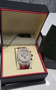 Reloj de Pulsera de Lujo para Hombre, Dos Tonos, con Diamantes Moissanite, Correa de Acero Inoxidable Roja y Negra, Edición Limitada Analógica - Product Image 2