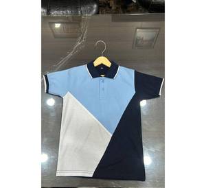 T-shirt noir personnalisé avec logo OEM ODM unisexe en polyester pour uniformes scolaires et vêtements décontractés pour garçons de primaire et lycée - Product Image 2