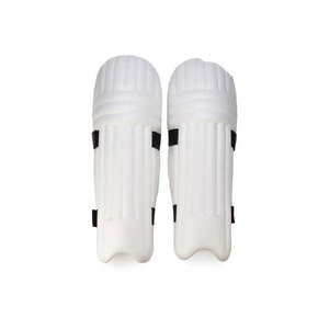 Protège-tibias de cricket légers avec une protection renforcée des genoux pour les joueurs amateurs et professionnels - Product Image 2