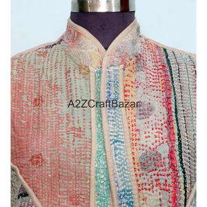 Chaqueta Acolchada 100% Algodón Hecha a Mano por A2ZCraftBazar, Diseño Floral Vintage, Tela Transpirable, Botones Forrados, Mangas Medias - Product Image 3