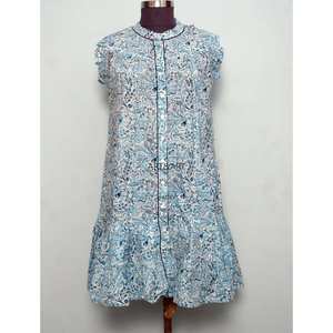 Robe chemise vintage pour femme, col rond, boutonnée, manches courtes, 100% coton, imprimé floral, décontractée, écologique - Product Image 1