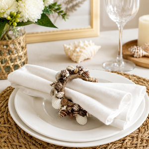 Anneau de serviette en jute naturelle fait main |   Décoration de table style plage côtière, porte-serviettes en coquillages, mariage rustique, table à manger - Product Image 2