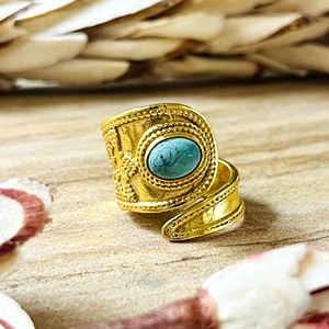 Bague ovale en turquoise naturelle, style tribal, avec bande en laiton plaqué or 18 carats, pour femme, style bohème antique, bouclier vintage, vente chaude - Product Image 1