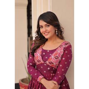 Hermoso vestido de trabajo tejido Jequard para ropa de fiesta india y pakistaní - Product Image 5