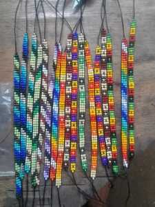 กำไลข้อมือลูกปัดทำมือ ลายหินสีดำเหลืองเงิน NOUSHAD HANDICRAFTS NH-696 รับรองโดย IGI ผลิตภัณฑ์ตัวอย่างจากอุตรพัฒนา - Product Image 1