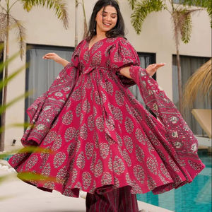 Magnifique robe Anarkali indienne pakistanaise en coton Mal, tissu fantaisie imprimé numériquement, pour mariage, décontractée, traditionnelle, vêtements pour femmes - Product Image 1