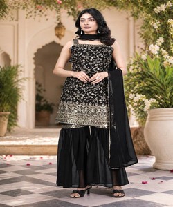 Vestido RUDRA 86499 para Mujer, Negro, Bordado, Estilo Vintage, Secado Rápido, Tradicional Indio-Pakistaní para Bodas - Product Image 1