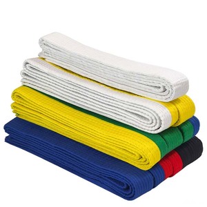 Cinturón de Taekwondo y Karate con Logotipo Personalizado Bordado, Cinturón de Artes Marciales Duradero, Ligero y Elástico, Hecho de Mezcla de Algodón y Spandex - Product Image 5