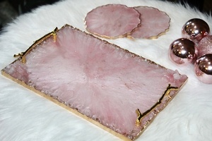 Plateau en résine fait main à thème quartz rose, plateau en résine époxy avec bord en quartz rose, plateau en résine blanc et rose avec peinture dorée et - Product Image 4