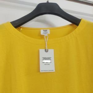 เสื้อยืดแฟชั่นผู้หญิงฤดูร้อนปี 2025-2026 ทรงเข้ารูป ผลิตจากโรงงานบังกลาเทศ แขนสั้น ผ้าฝ้ายลำลอง ขายส่ง สีพื้น - Product Image 4