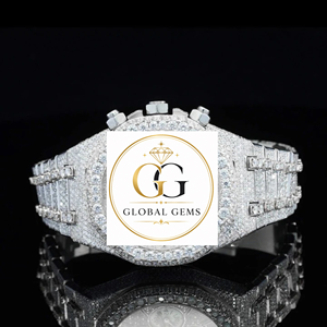 Reloj de Diamantes en Oro Rosa con Cristales, Movimiento de Cuarzo de Precisión, para Eventos Casuales y Formales, Disponible para Exportación - Product Image 2