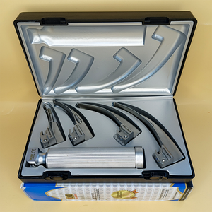Laryngoscope conventionnel standard Macintosh à 4 lames, ensemble d'instruments 0-1-2-3, utilisation en soins intensifs pédiatriques, acier inoxydable AISI 304 - Product Image 6