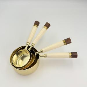 Tasses et cuillères à mesurer en métal écologiques de qualité supérieure avec poignée en résine blanche, outils de pâtisserie au prix le plus bas en Inde - Product Image 1