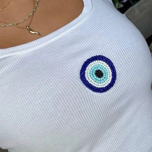 พวงกุญแจสตรอว์เบอร์รีทำมือประดับลูกปัดสีแดง จี้ห้อยกระเป๋า ประดับตกแต่งกระเป๋า จี้ห้อยกระเป๋า จี้ห้อยรถ สำหรับเครื่องประดับ - Product Image 1