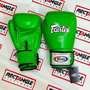 นวมชกมวยหนังแท้สีเขียว Fairtex แบบผูกเชือก สำหรับผู้ใหญ่ - Product Image 3