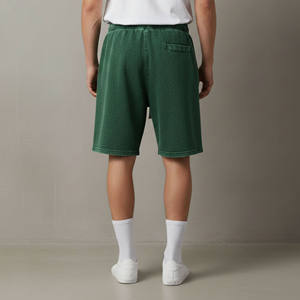 Pantalones Cortos Deportivos para Hombre, Color Verde, Poliéster/Algodón, Cintura Elástica, Logotipo Frontal, Decoración con Parches, Tejido Transpirable y Sostenible, Hasta la Rodilla - Product Image 5