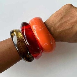 Bracelets en résine faits à la main, accessoires de mode haut de gamme pour femmes, qualité d'exportation en gros TCE Tce00 - Product Image 2