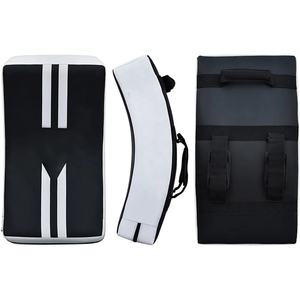 Protège-tibias personnalisé, durable, respirant et écologique pour les arts martiaux, la boxe et l'entraînement MMA, en cuir PU blanc et noir, avec logo personnalisé - Product Image 4