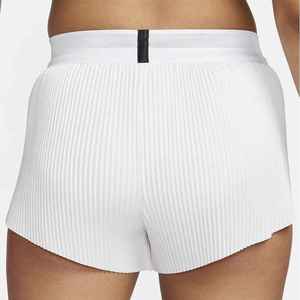 Shorts décontractés pour femmes en tissu sergé robuste, résistance industrielle, vêtements d'extérieur classiques, construction fiable, design intemporel - Product Image 5
