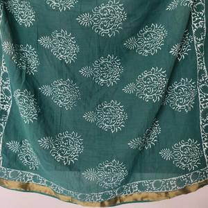 Foulard carré ethnique floral en coton fait main, imprimé au bloc, ensemble cravate et tour de cou, doux pour la peau, cadeau d'été, Saint-Valentin - Product Image 3