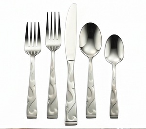 Ensemble de couverts élégants en acier inoxydable avec manche poli miroir, passe au lave-vaisselle, 5 pièces pour la cuisine - Product Image 1