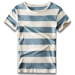 เสื้อยืดแขนสั้นลายทางผู้ชาย คอกลม ทรงปกติ ผ้าฝ้าย ใส่สบายๆ - Product Image 1