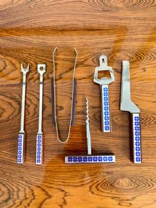 Juego de herramientas de bar de diseño azul, elegantes accesorios para cócteles, perfectos para regalar, para la organización de eventos y la configuración de bares en el hogar, procedentes de la India. - Product Image 2