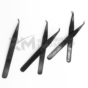 Pince à épiler RMI personnalisée en acier inoxydable à 45 et 90 degrés, pointue, anti-magnétique, durable, pour extensions de cils, avec embout en fibre - Product Image 3