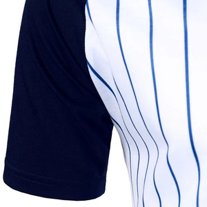Camiseta de Cuello Redondo Personalizada de Alta Calidad para Hombre, 230 Gramos de Peso de Tela, Diseño Premium, Patrón Sólido, Frente Liso, Manga Corta - Product Image 4