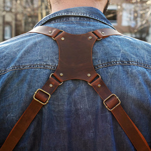 Bolso bandolera y estuche de cuero hechos a mano para organizar de forma práctica teléfonos, carteras y pasaportes, a la venta a bajo precio. - Product Image 6
