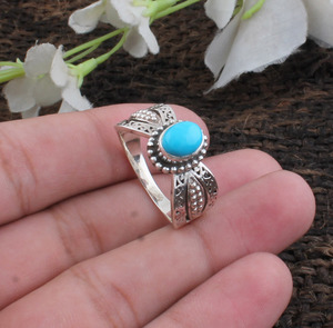 Anillo de Plata de Ley 925 con Turquesa Engastada en Bisel, Hecho a Mano, Estilo Bohemio Clásico, Delicado, Solitario, Certificado, para Boda o Fiesta, de Jaipur - Product Image 3