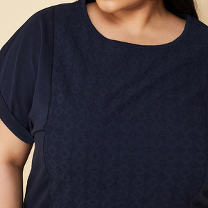 Camisetas Casuales de Algodón de Alta Calidad para Mujer con Estampado y Bordado Personalizado para Producción al por Mayor, Marca Privada, Talla Grande - Product Image 5