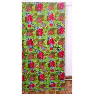 Manta Larga de Algodón Reversible con Estampado Floral, Hecha a Mano, Ecológica, Estilo Vintage Kantha, para el Hogar - Product Image 3