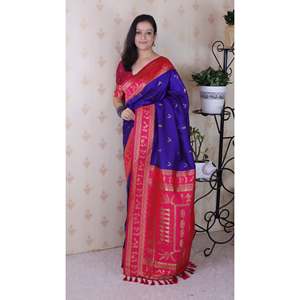 Sari Tradicional de Seda Suave Violeta con Bordado Zari, Arte Warli, Ropa India y Pakistaní - Product Image 2