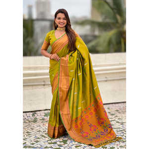 Sari en soie Paithani traditionnel Yeola vert Mehendi à double broderie Zari, vêtements indiens et pakistanais, Elite Weaves 650g - Product Image 6