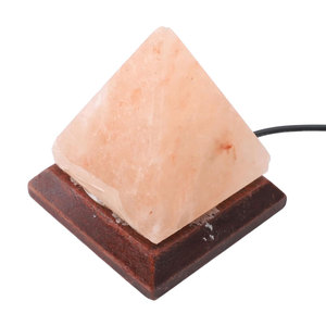 Lampe de sel himalayenne décorative en forme de pyramide, lampe de sel himalayenne en pierre naturelle en forme de pyramide pour la décoration de la pièce - Product Image 1