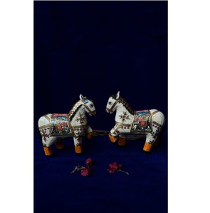 Statues d'oiseaux en laiton plaqué or, faites à la main, écologiques, décoration artistique bohème pour la maison, le bureau, le salon, cadeau de Diwali - Product Image 2