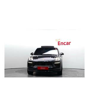 Porsche Macan 2.9 S 2023 con Asientos de Cuero, Volante a la Izquierda, 32,937 km, 8 Meses de Uso - Product Image 3