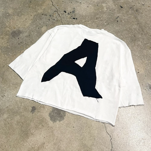 Camiseta Gráfica de Alta Calidad con Estampado DTG Personalizado, Manga 3/4, Algodón, Corte Recto, Bajo sin Rematar, Estilo Desgastado, para Hombre - Product Image 2