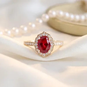 Anillo de Compromiso Vintage con Rubí Ovalado Cultivado en Laboratorio, Chapado en Rodio, Oro Blanco, Anillo de Boda Personalizado para Mujer, para Fiestas y Eventos - Product Image 2