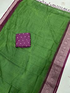 Green Cotton Blend <b>Saree</b> <b>Purple</b> Border Checkered Pattern Women Traditional Indian Wedding Wear Floor Length Regular Fit Sun - Product Image 3