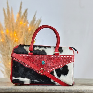Bolsa de Viaje de Cuero Genuino Walla, Decoración de Perlas, Tres Correas, Cierre de Cremallera, Forro de Algodón, Tamaño Personalizado para Mujer - Product Image 1